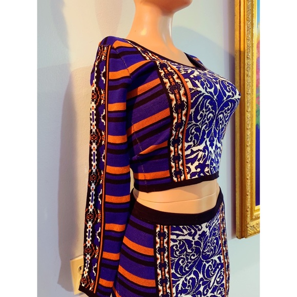 Amazing Trendy Two Piece Outfit 😍😍 - Picture 2 of 3